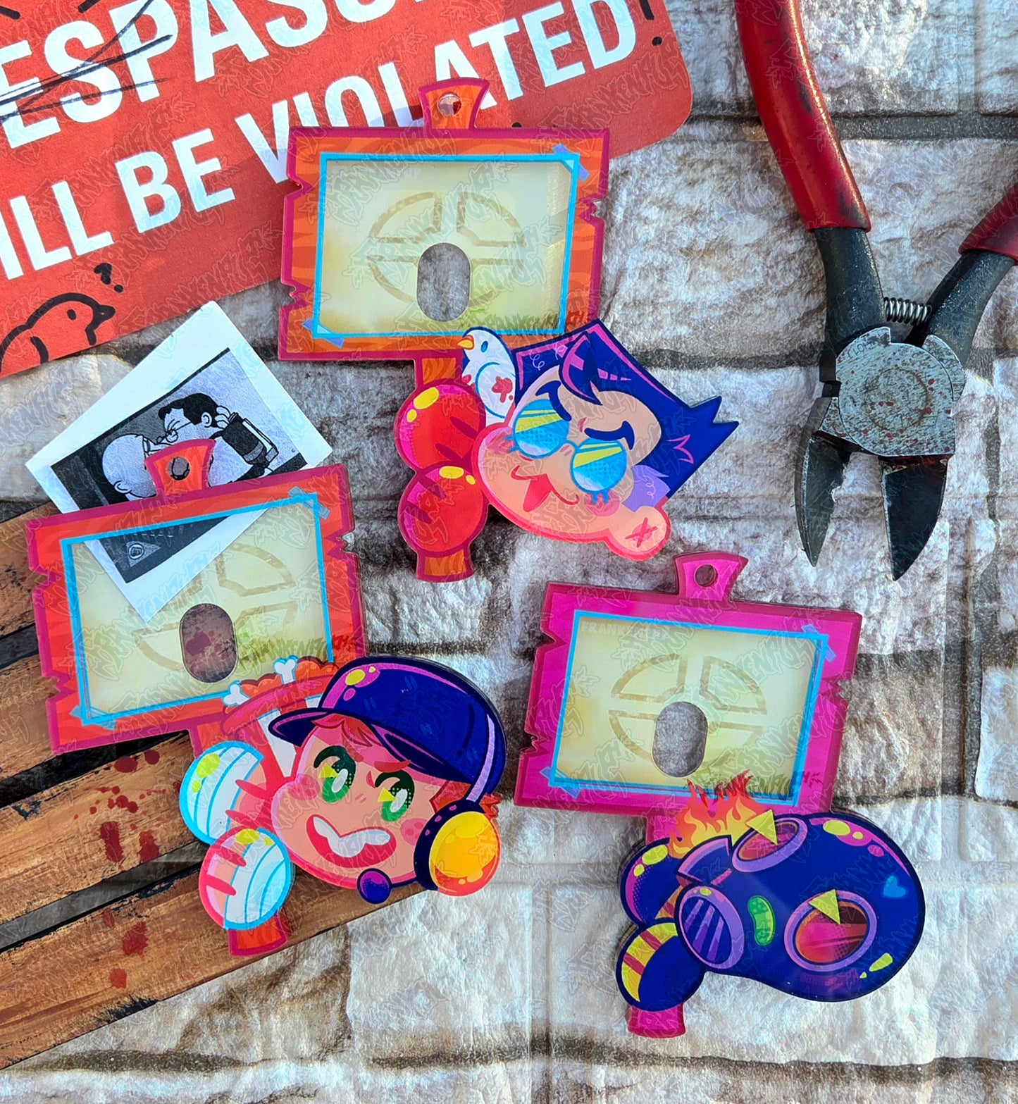 TF2 - Conscientious Objector Photocard Keychains